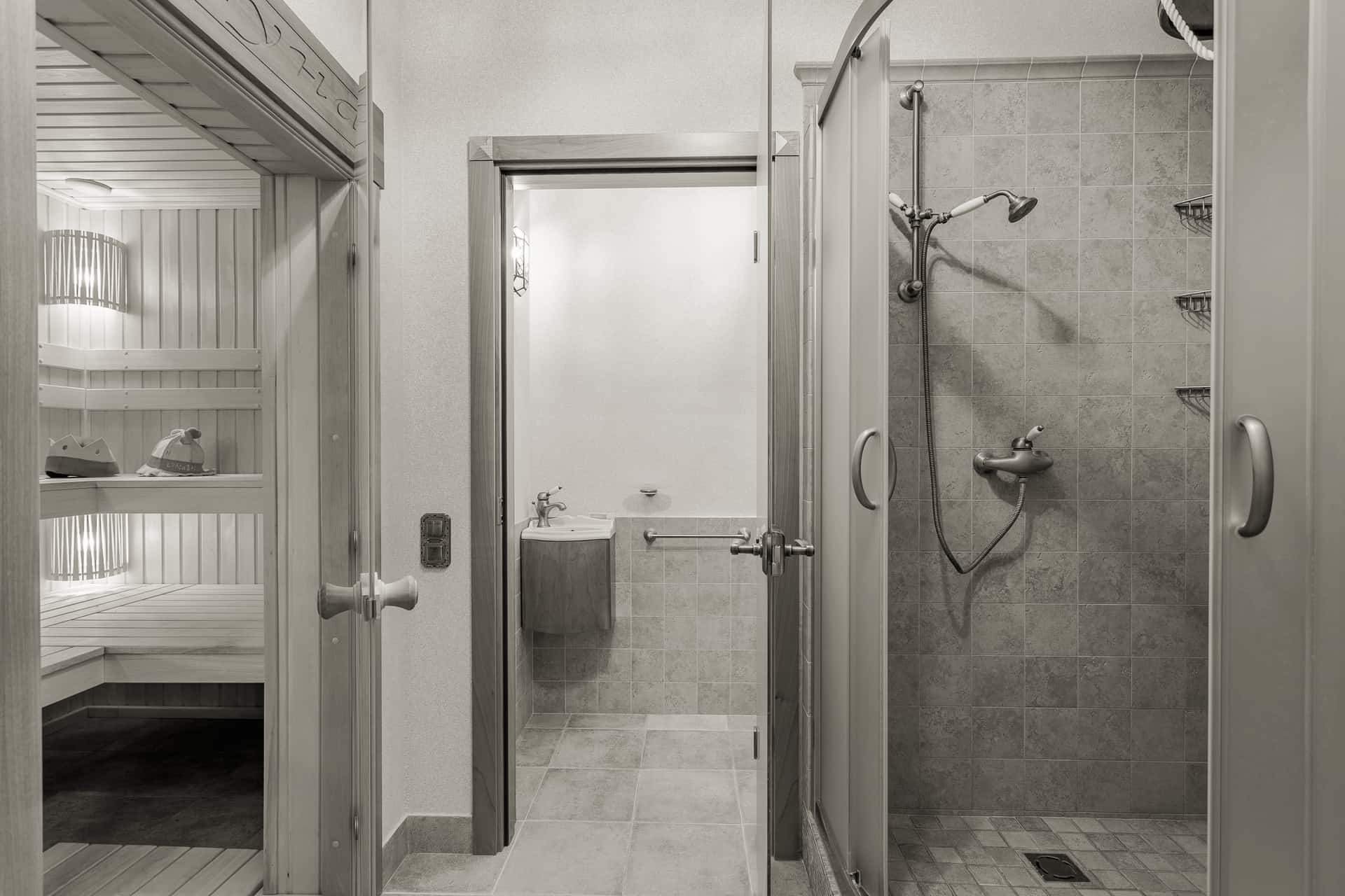 Steam filling a tiled room
